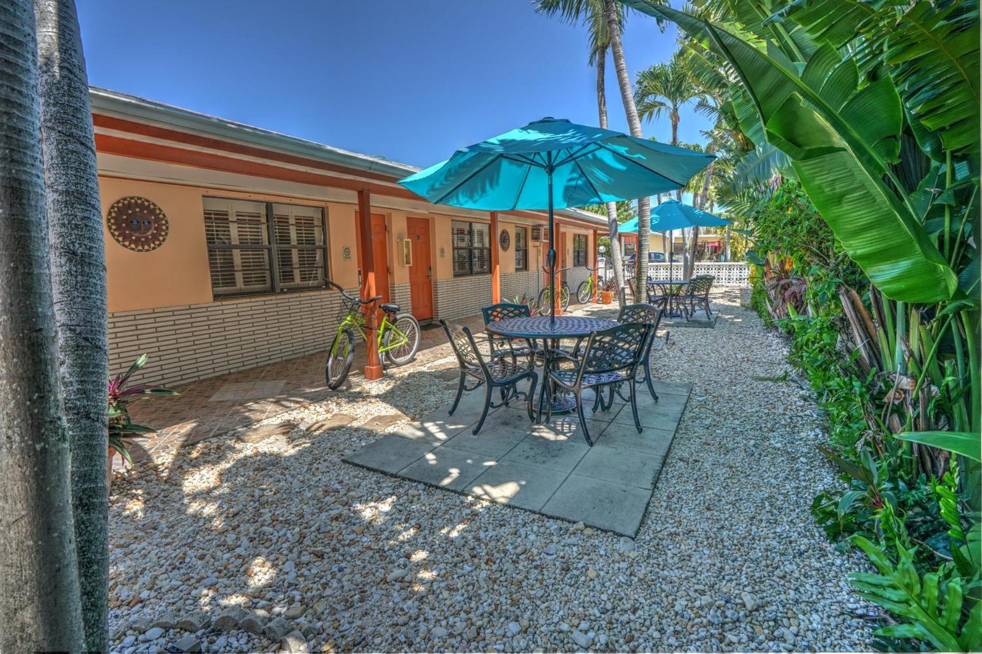 Sea Garden By The Sea Hotell Lauderdale-by-the-Sea Exteriör bild